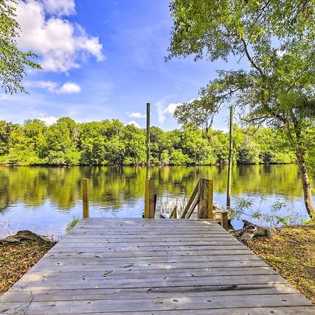 Charming Abode With Dock On The Suwannee River Bell 외부 사진
