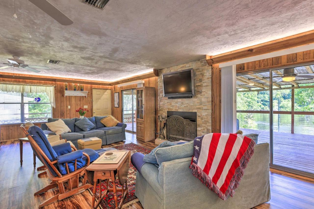 Charming Abode With Dock On The Suwannee River Bell 외부 사진