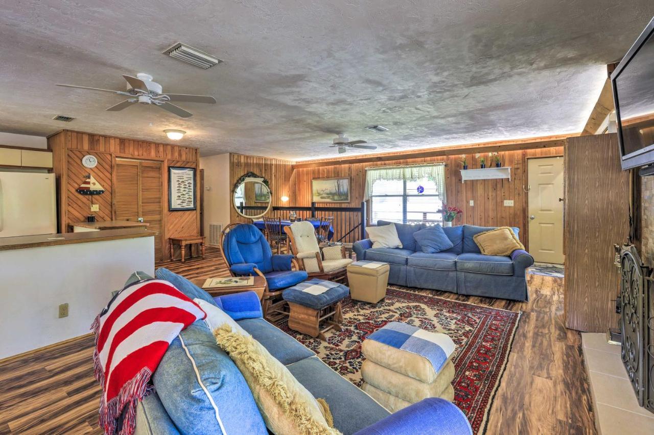 Charming Abode With Dock On The Suwannee River Bell 외부 사진