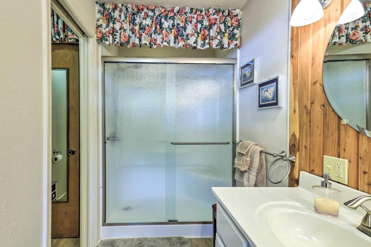 Charming Abode With Dock On The Suwannee River Bell 외부 사진